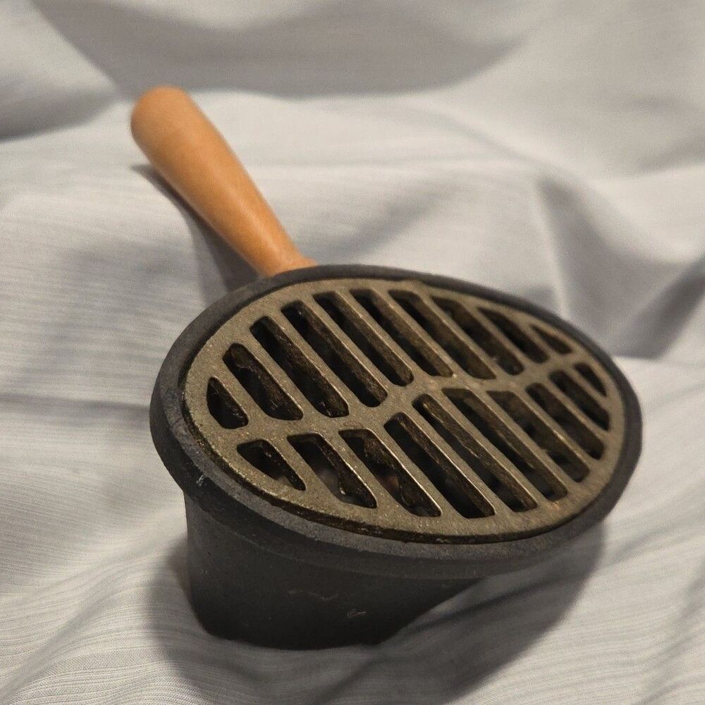 VTG Apco Mini Oval Tabletop Hibachi Grill Cast Iron RARE JAPAN